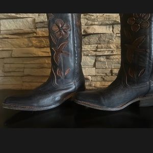 Bed Stu Valencia Boots in black and teak size 9